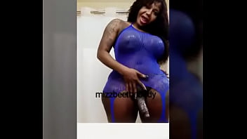 Preview 1 of Trjaney Ja - Queen dingaling