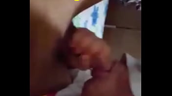 Preview 4 of Seachbare Boob - Mamando um macho amigo.