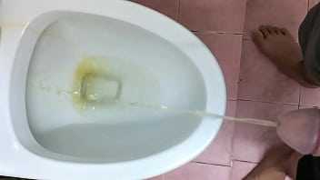 Preview 2 of Aletta Xxx Movies - Piss - slow motion