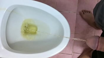 Preview 3 of Aletta Xxx Movies - Piss - slow motion