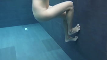 Preview 3 of Sexy Mexican Pussy - Bali Resort Pool V 01.MOV