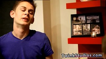 Preview 1 of Creamy Pussy Fucking Machine - Beach gay twink boy Kirk Taylor has arrived for dinner and his