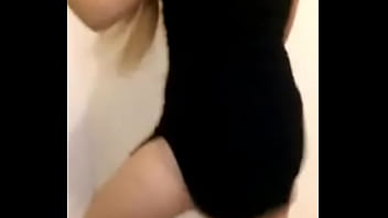 Preview 3 of Sexy Guy At My Home - Flor B