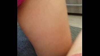 Preview 3 of Lancap Permpuan - cute girl gives a blowjob