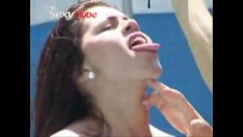 Preview 1 of Skol Bany - Ang&eacute_lica Venturini e Tatiane Pupo