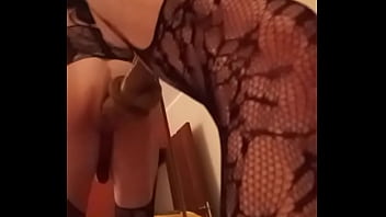 Preview 3 of Sexy Arabian - Travestito con grosso dildo nel culo allo specchio. Gay,  dildo,  rottinculo,  anal,  ass,  big dildo,  big ass.