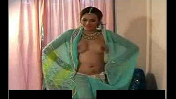 Preview 2 of Daddy Inmoral - indian she male in saree