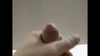 Preview 1 of Taboo Sis Shower - Quieren leche? aquii tienen nenasss :p - inbox