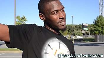 Preview 1 of Xwxwxw 2018 - Amateur sucks black cock
