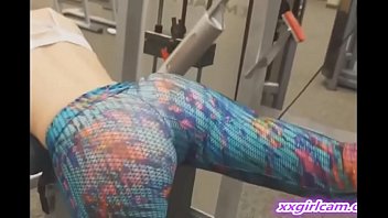 Preview 3 of Free Gangbang Fat Mom Tubes - Elizabeth (2)