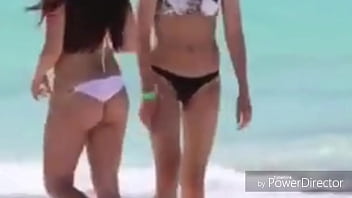 Preview 4 of Skinny Younger Brazilian - Ariel Winter,  bikini vid,  zoom,   slow motion
