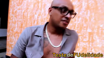 Preview 1 of Malu Nak Rekam Muka - Ninfeta gostosa abriu as pernas e foi chupada pelo seu amigo