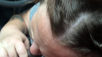 Preview 3 of Send Ki Bf - white bitch sucking dick in car