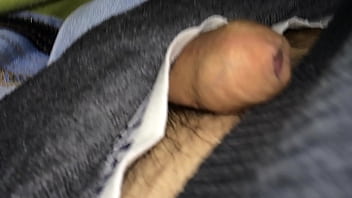 Preview 2 of Bus Raring Tapatipi - Amigo b. toqueteo dia 2 parte 2