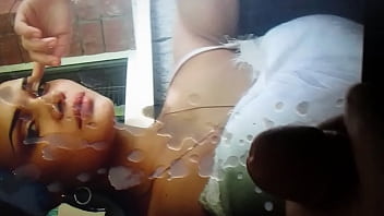Preview 3 of Sex Virgin Brazil - Cum on girl for money.MOV