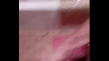 Preview 4 of Xxx Plosion - Rapaz portugues batendo na sua punheta de 20cm