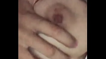 Preview 4 of H D Video Xnx - Peitinho da puta