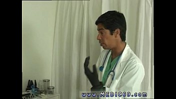 Preview 1 of Video Porno Arap Rumahporno - Young male asian medical exam videos gay Dr. Phingerphuck took the