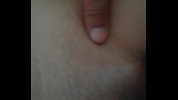 Preview 1 of Free Girlguru - dulce pitita 1