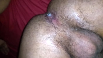 Preview 3 of Shemale Made A Bitch - Dando para o entregador BH