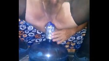 Preview 2 of New Dehati Kand 2020 - Metiendome la botella hasta el fondo