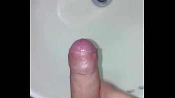 Preview 1 of My Studs Wife Episode - Explosi&oacute_n en el lavabo