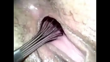 Preview 4 of Ngocok Heboh - Pussy gape with wisk