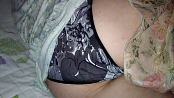 Preview 2 of Spering Berak - Rabo da coroa gostosa drmindo