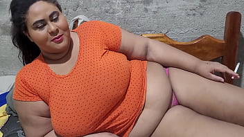 Preview 1 of Milf Pickup - Minha professora tem um grande squirt( Gozou em jato)
