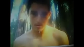 Preview 3 of Vic Poulen - Tirando leche en el bosque