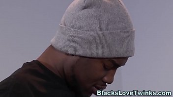 Preview 3 of Bond Monter - Black cock riding twink