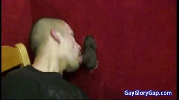 Preview 4 of Chote Baccho Ki Xxxx - Gay Interracial Handjobs And Black Cock Sucking 12