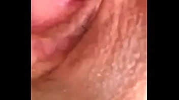 Preview 4 of Dimples Ebony - Peruana gorda Skylar dedeandose