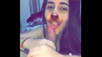Preview 4 of Newarni Xxx - Jovencita chupa pico con s.