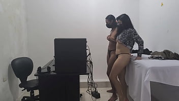 Preview 2 of 8sal Ke Ladke - evangelical was preaching to a woman and they finally decided to fondle their pussies for fun.