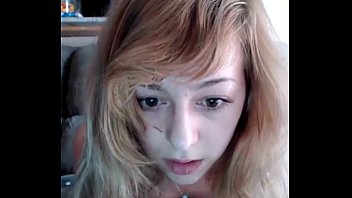 Preview 4 of Doc Truyen Tranh Sex Mau - Someone know her name and on which website she work?