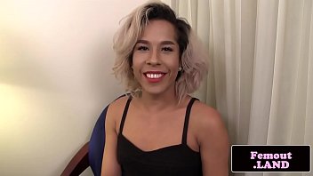 Preview 1 of Streaming Thailand - Solo femboy wanking during solo session