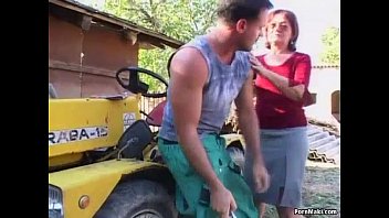 Preview 1 of Free Porn Porn Tube Ru - Granny takes young dick outdoor