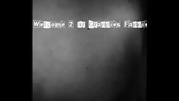 Preview 1 of Pareja En El Cinema 1 - Your grannies fannie
