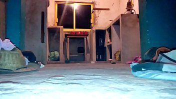 Preview 1 of Xxx Nirs Hd - xvideo travesti de closet bailando sexii