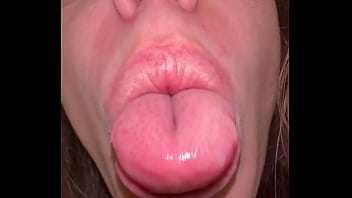 Preview 2 of Dragan Ball - Dumb whore Dommylips is making their slutface and showing off tongue