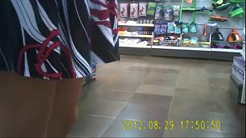 Preview 4 of Old Dont Cumshots In Me - no supermercado