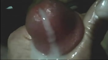 Preview 4 of Youtube Lesbian Dubai - Me wacking to music