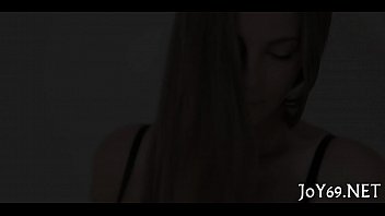Preview 1 of Bell Claire - Hottie gets orgasm of a solo play