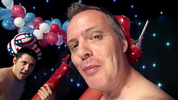 Preview 3 of Wwww Xvido - Amy Azurra celebrating the 4th of July sucking down footlong hotdogs UK style and by hotdogs we mean dick