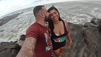 Preview 3 of Mutcher Sex - Aventuras do Casal Mattos - Fodendo na praia de frente ao mar