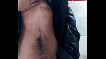 Preview 2 of Xxx Club Dance Sex - Twink Bathroom jerk off (almost got caught!)
