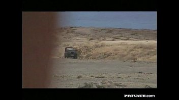 Preview 1 of Il Baise Tres Jeune Ado - Amanda,  Blowjob and Anal Sex in the Jeep