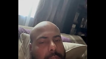 Preview 2 of Aurat Ka Bacha Kaise Hota Hai - mi patron folla mi culo y chupa mi polla en el ba&ntilde_o