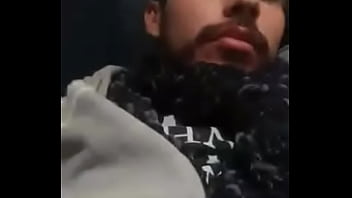Preview 4 of Xxxvideo Onlen - Periscope do Allan apertando o pacote.